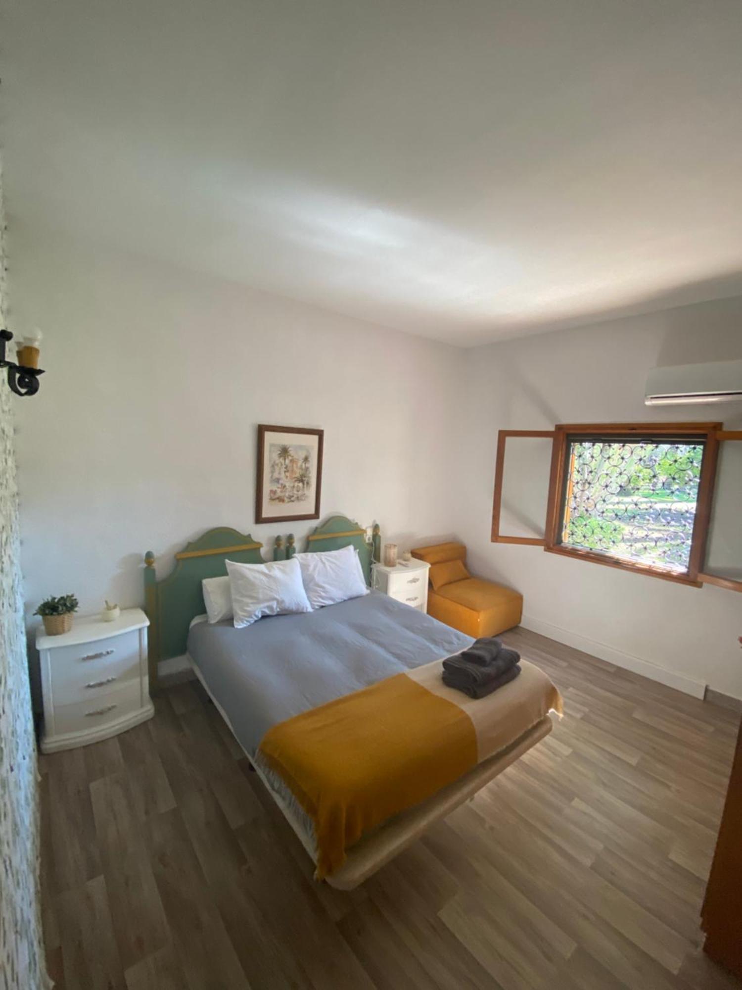 Pink Lemon House Bed & Breakfast Elche Exterior foto