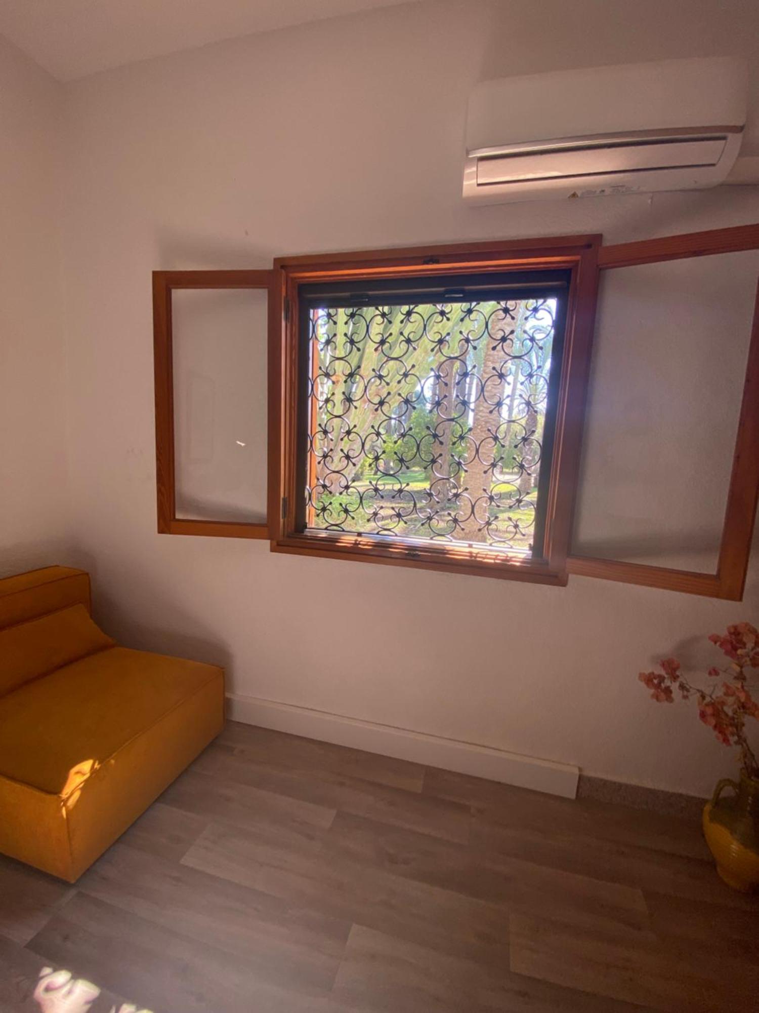 Pink Lemon House Bed & Breakfast Elche Exterior foto