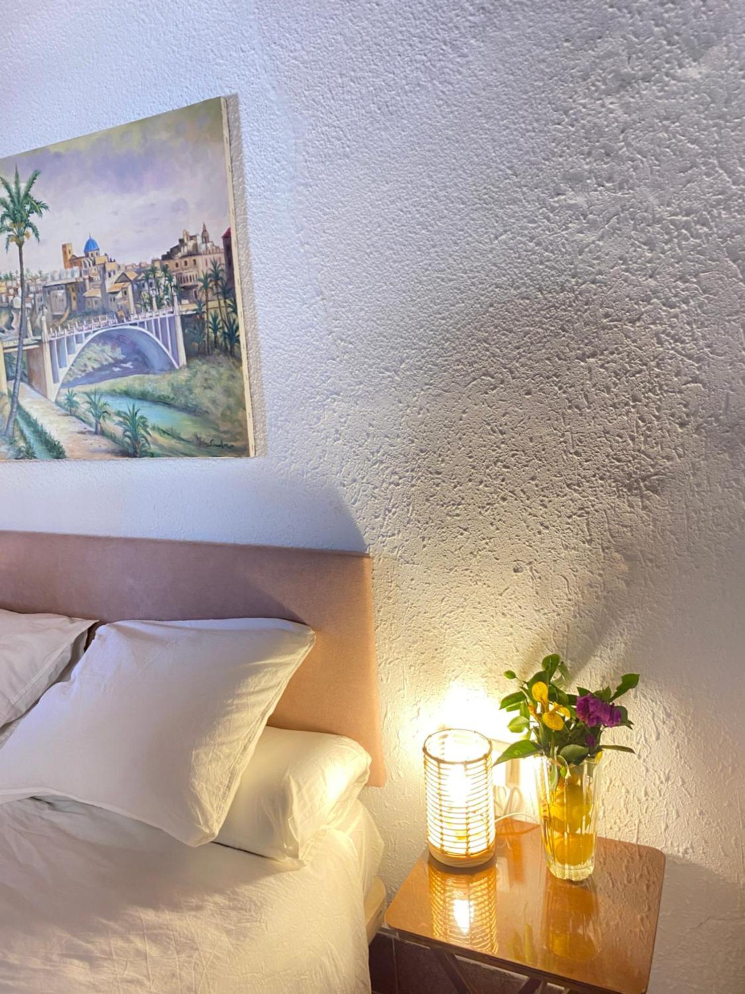 Pink Lemon House Bed & Breakfast Elche Exterior foto