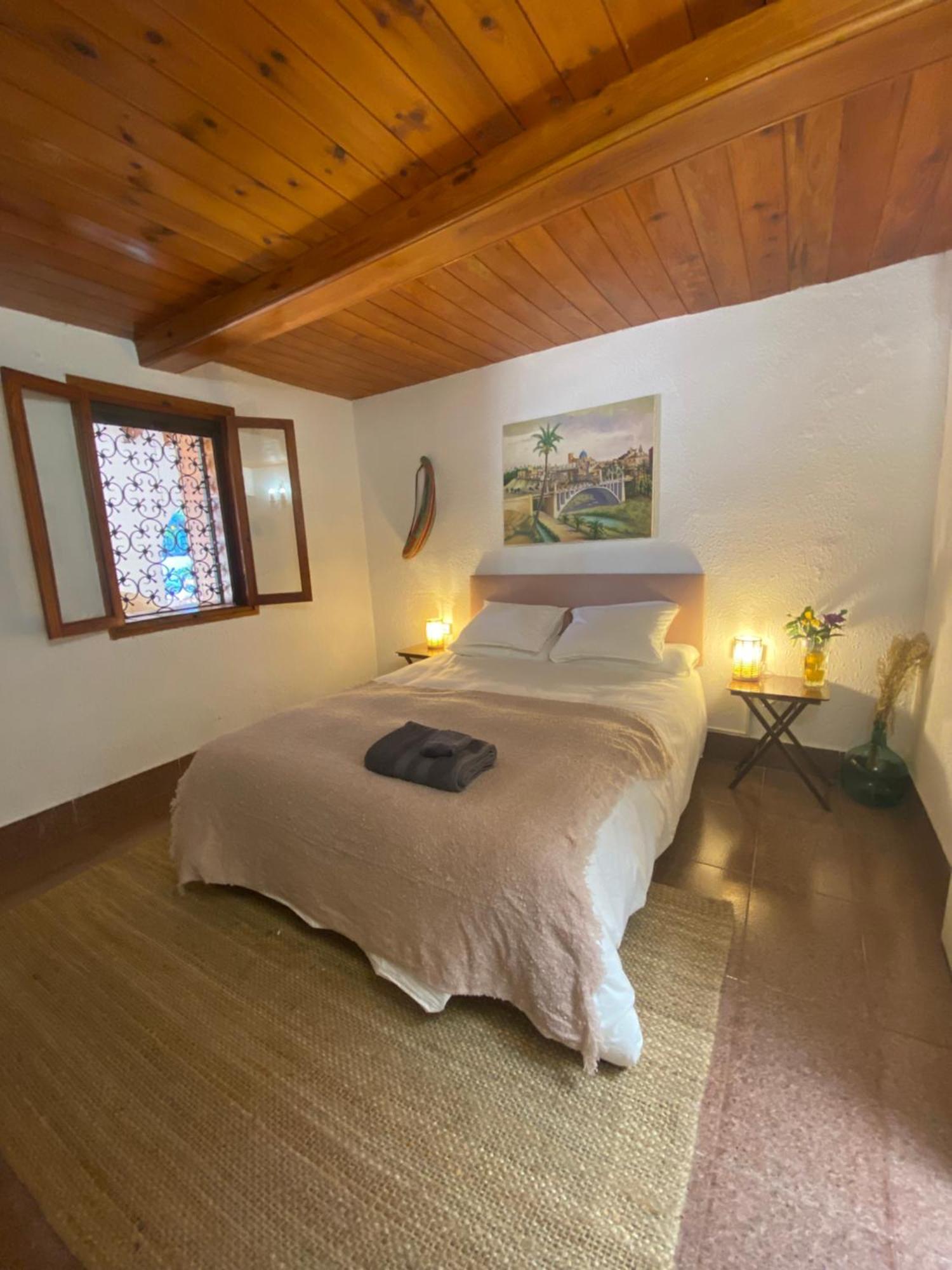 Pink Lemon House Bed & Breakfast Elche Exterior foto